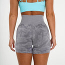 Short Levanta Bumbum Cós Alto Camo