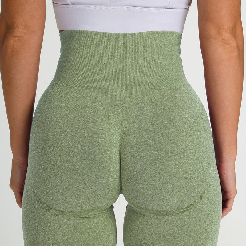Short Levanta Bumbum Cós Alto Woman