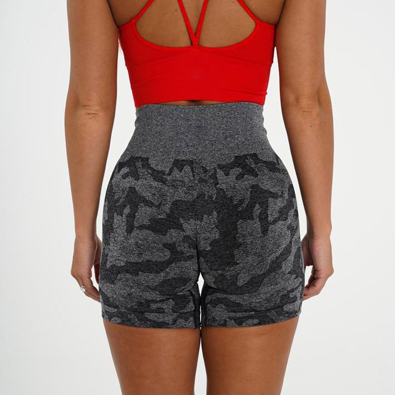 Short Levanta Bumbum Cós Alto Camo