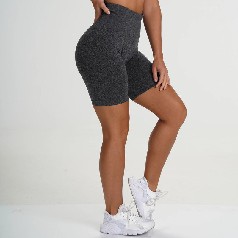 Short Levanta Bumbum Cós Alto Woman